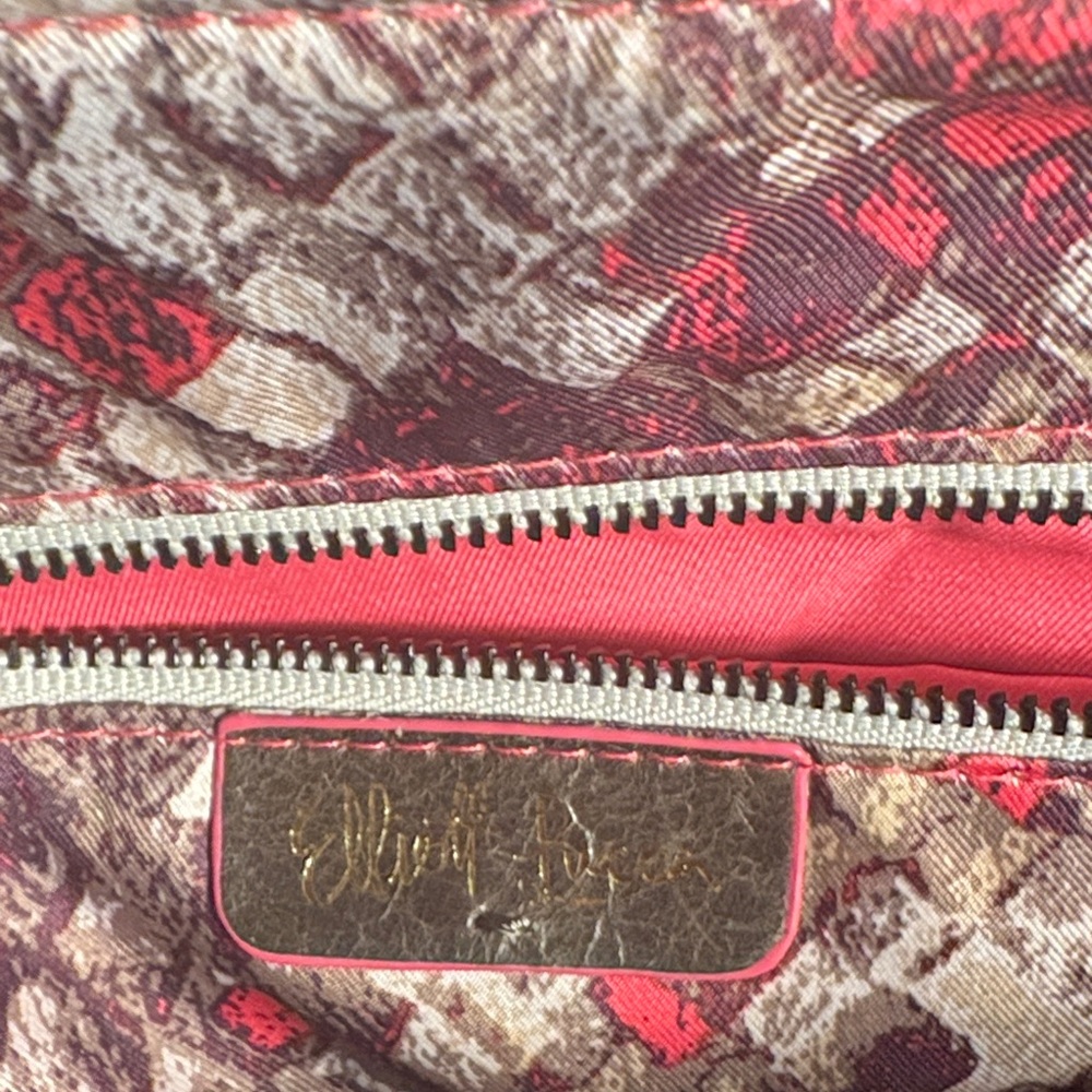 Elliott Lucca Taupe Leather Shoulder Bag - Picture 2 of 10